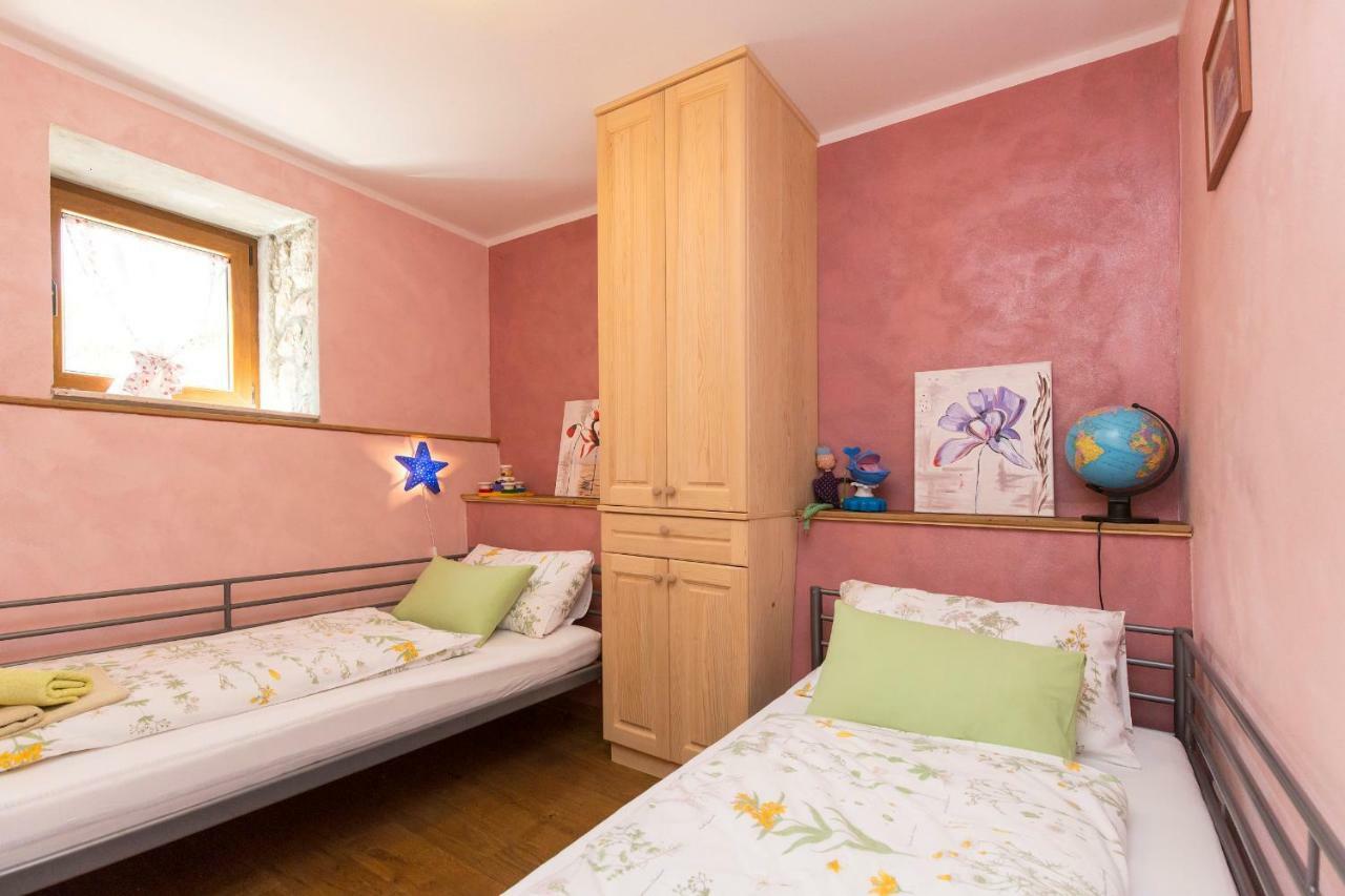 Villa Milena Brsec Bagian luar foto