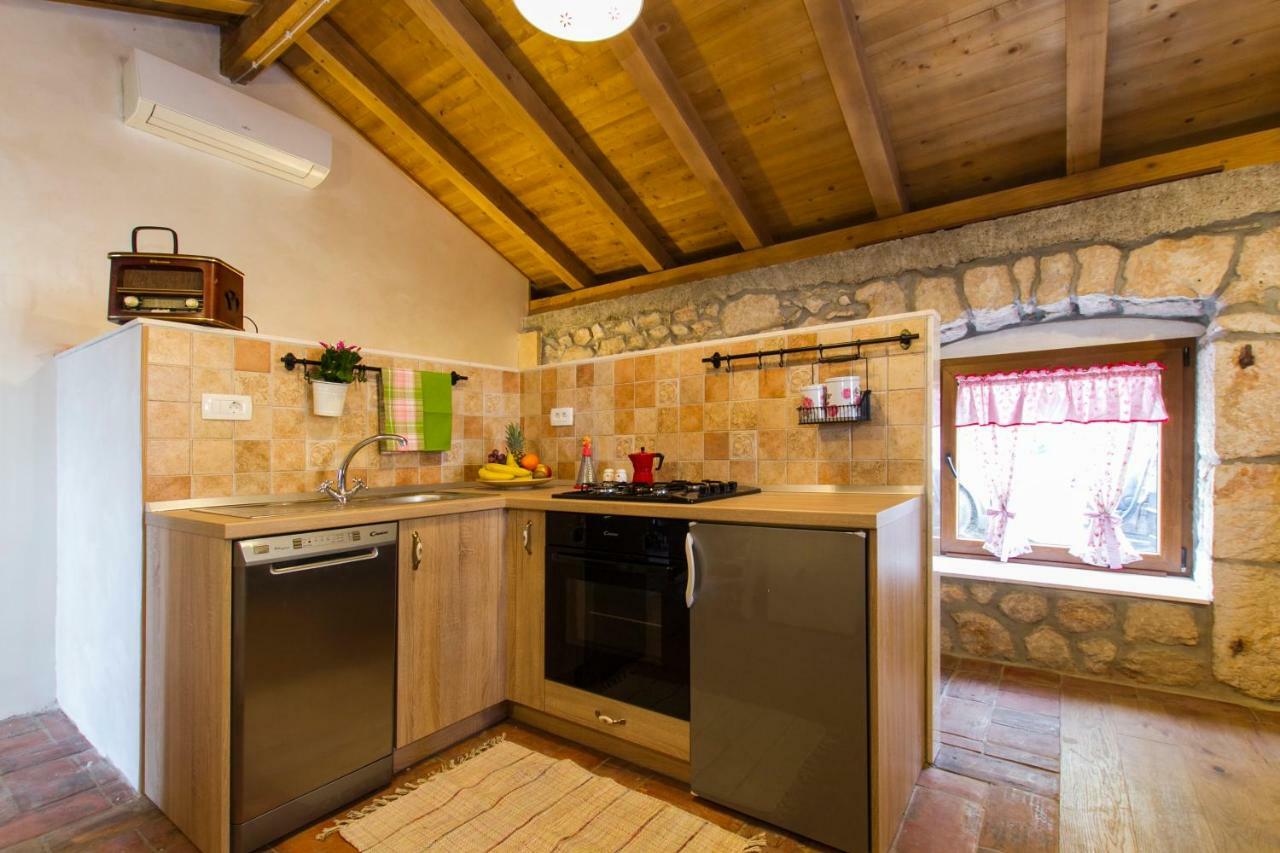 Villa Milena Brsec Bagian luar foto